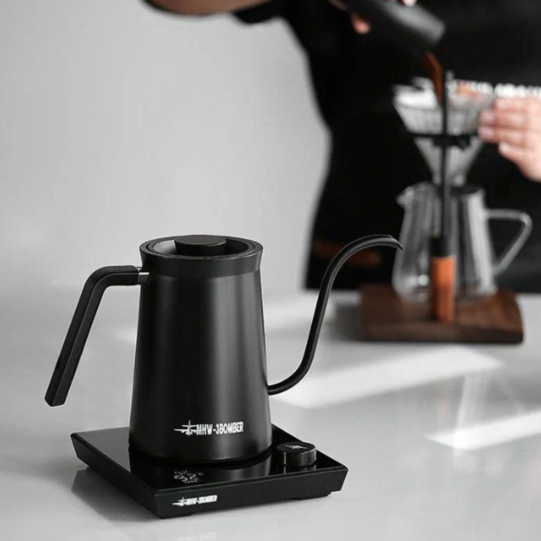 MHW-3BOMBER Assassin Schwanenhals-Wasserkocher